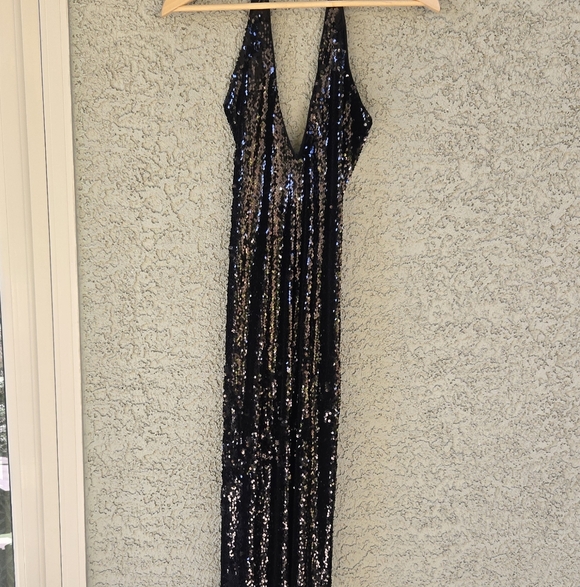Fashion Nova First Class Sequin Black Gown - Picture 3 of 11